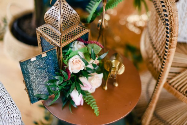 10 Fall Wedding Trends | Out of the Box Centerpieces | Lantern Centerpiece Ideas | Bridalgush.com